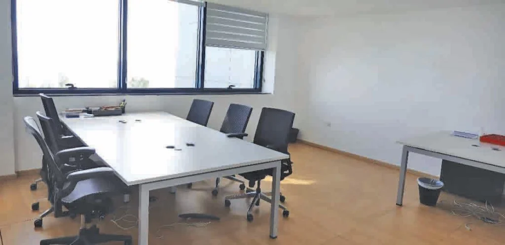 128m² Office for Rent in Limassol