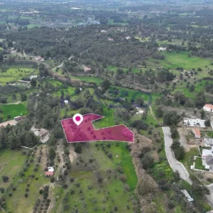 6,912m² Plot for Sale in Lythrodontas, Nicosia District