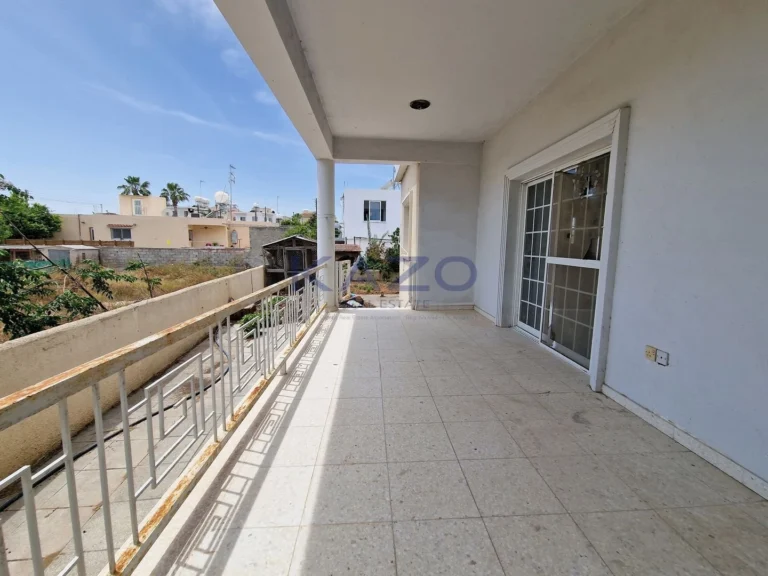 3 Bedroom House for Sale in Aradippou, Larnaca District