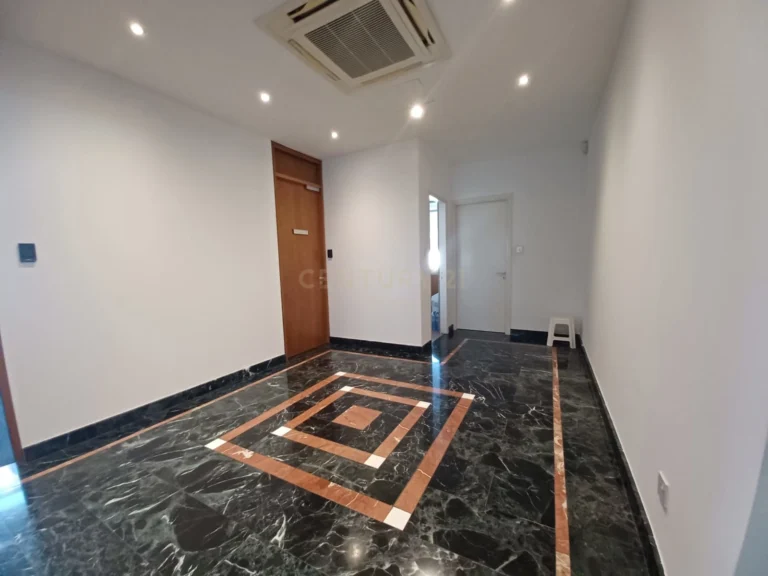 294m² Office for Rent in Limassol District