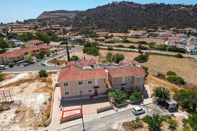 3 Bedroom House for Sale in Pissouri, Limassol District