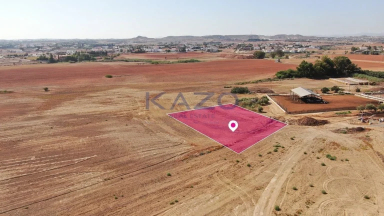 1,784m² Plot for Sale in Strovolos, Nicosia District