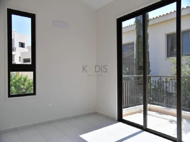 2 Bedroom House for Sale in Tersefanou, Larnaca District