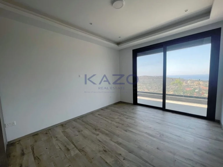 4 Bedroom House for Sale in Parekklisia, Limassol District