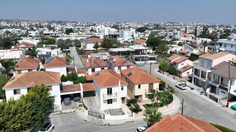 4 Bedroom House for Sale in Lakatamia, Nicosia District