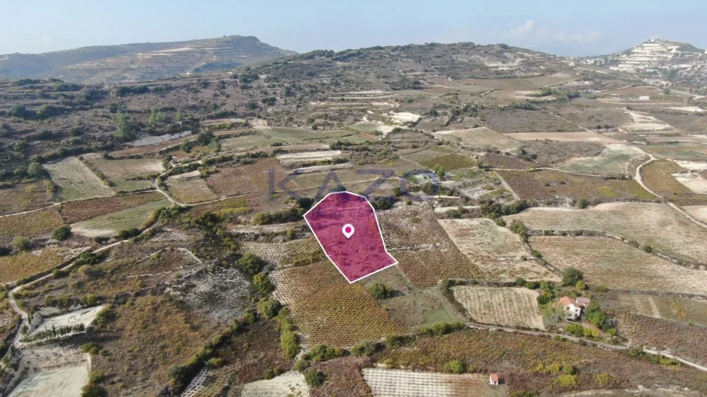 5,017m² Plot for Sale in Omodos, Limassol District