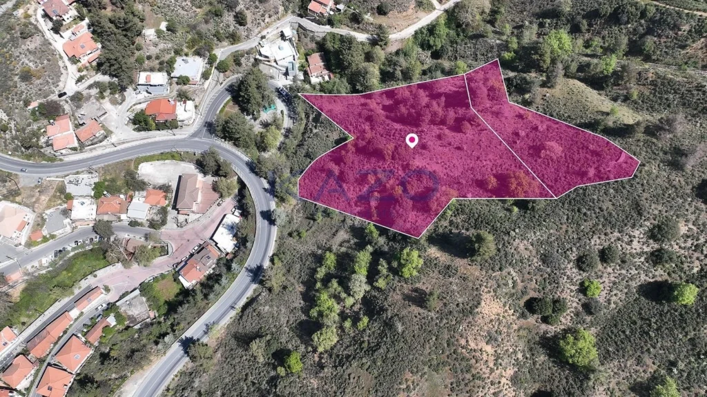 7,814m² Plot for Sale in Kakopetria, Nicosia District