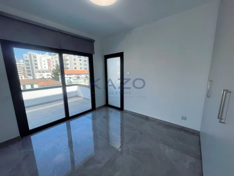 130m² Office for Rent in Limassol District