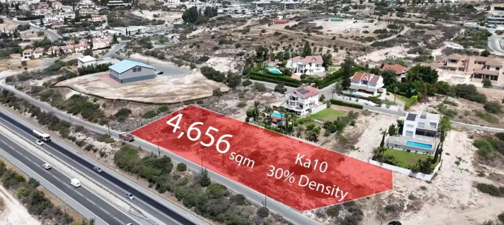 4,656m² Plot for Sale in Agios Tychonas, Limassol District