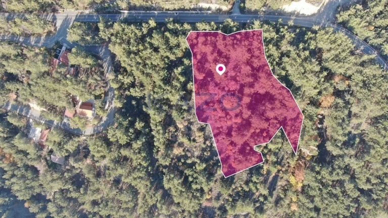 2,370m² Plot for Sale in Limassol District