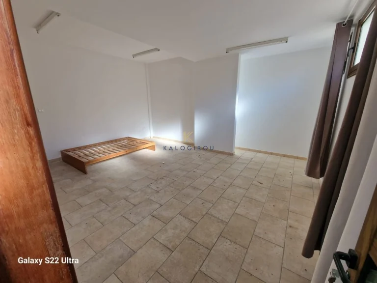 6+ Bedroom House for Sale in Aradippou, Larnaca District