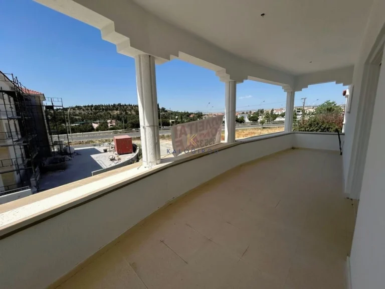 6+ Bedroom House for Sale in Aradippou, Larnaca District