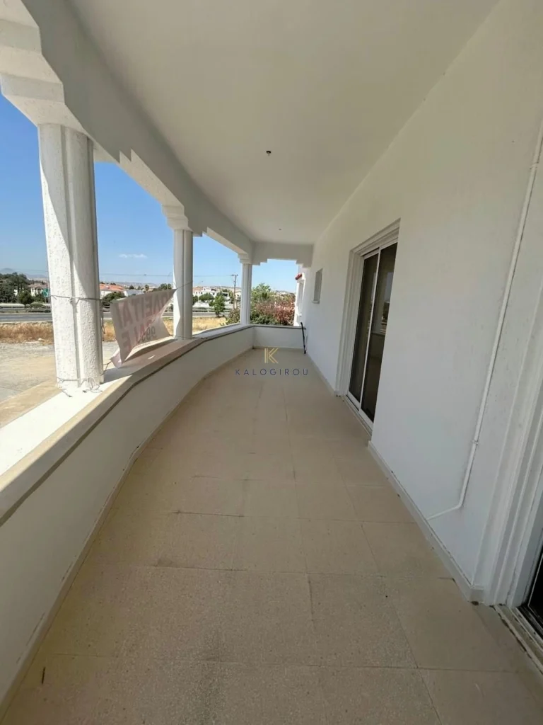 6+ Bedroom House for Sale in Aradippou, Larnaca District