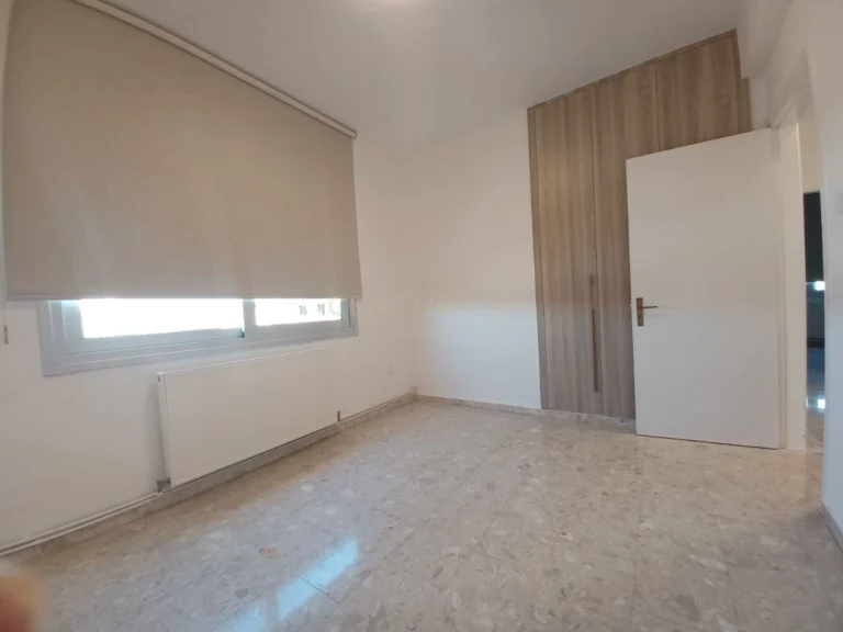 3 Bedroom Apartment for Rent in Kato Polemidia, Limassol District