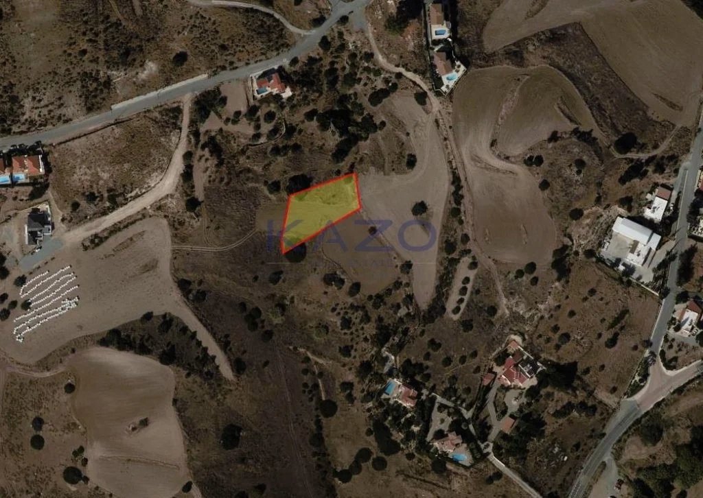 1,673m² Plot for Sale in Monagroulli, Limassol District