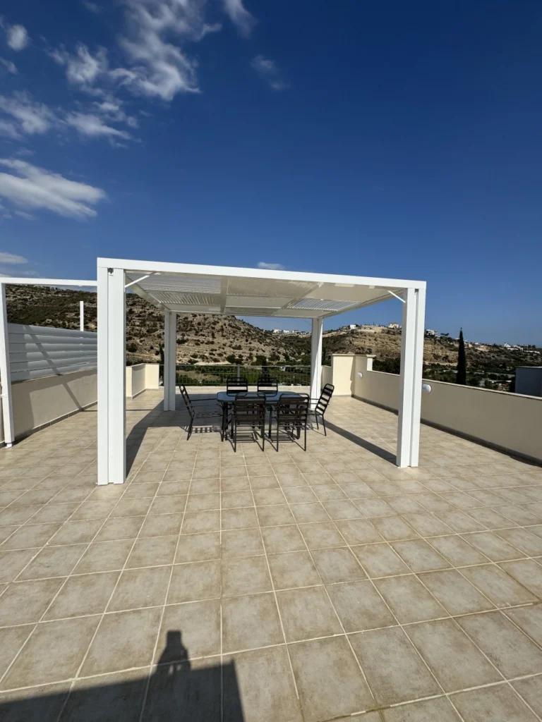 2 Bedroom Apartment for Sale in Germasogeia, Limassol District