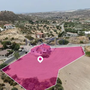 2,343m² Plot for Sale in Larnaca District