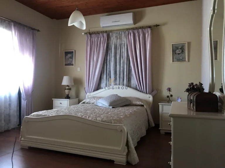 3 Bedroom House for Sale in Livadia Larnakas, Larnaca District