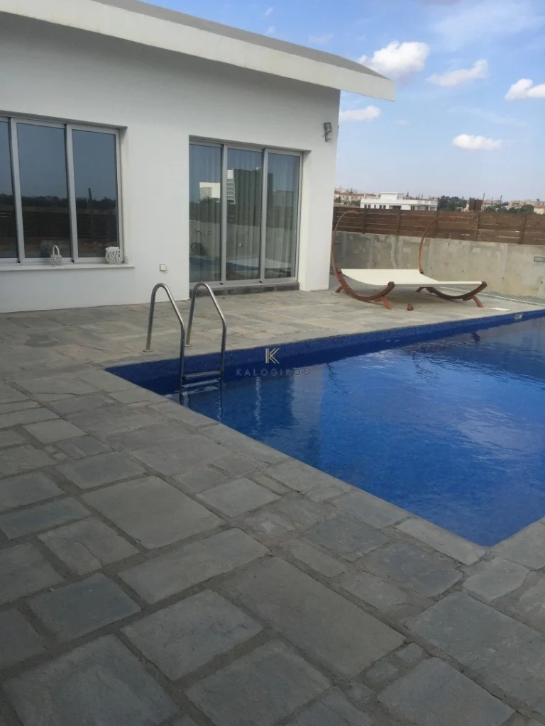 3 Bedroom House for Sale in Oroklini, Larnaca District