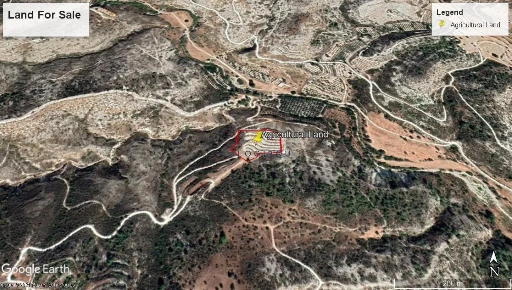 8,027m² Plot for Sale in Kato Drys, Larnaca District