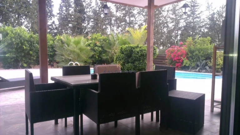 4 Bedroom House for Sale in Meneou, Larnaca District