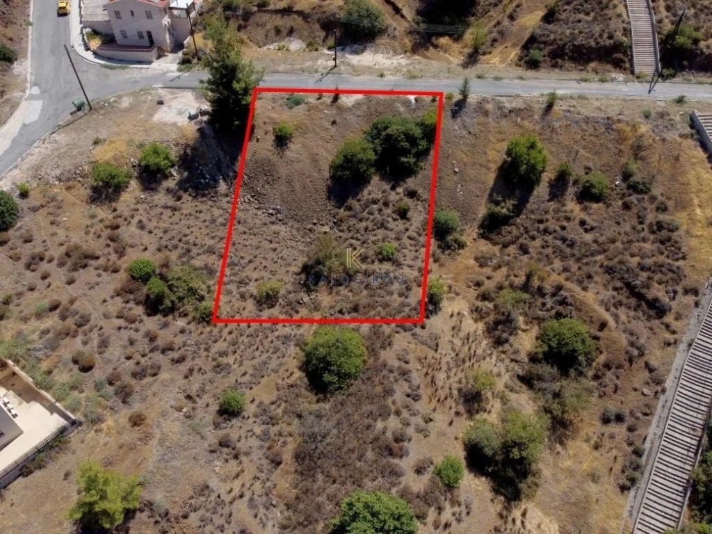 687m² Plot for Sale in Evrychou, Nicosia District