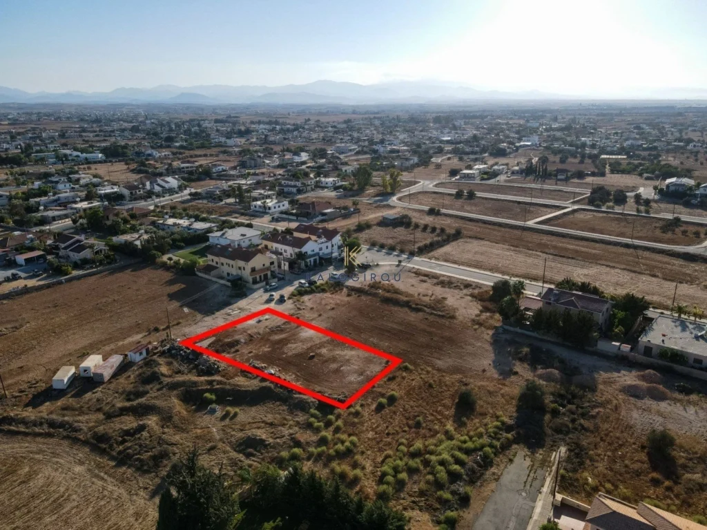 1,608m² Plot for Sale in Kokkinotrimithia, Nicosia District