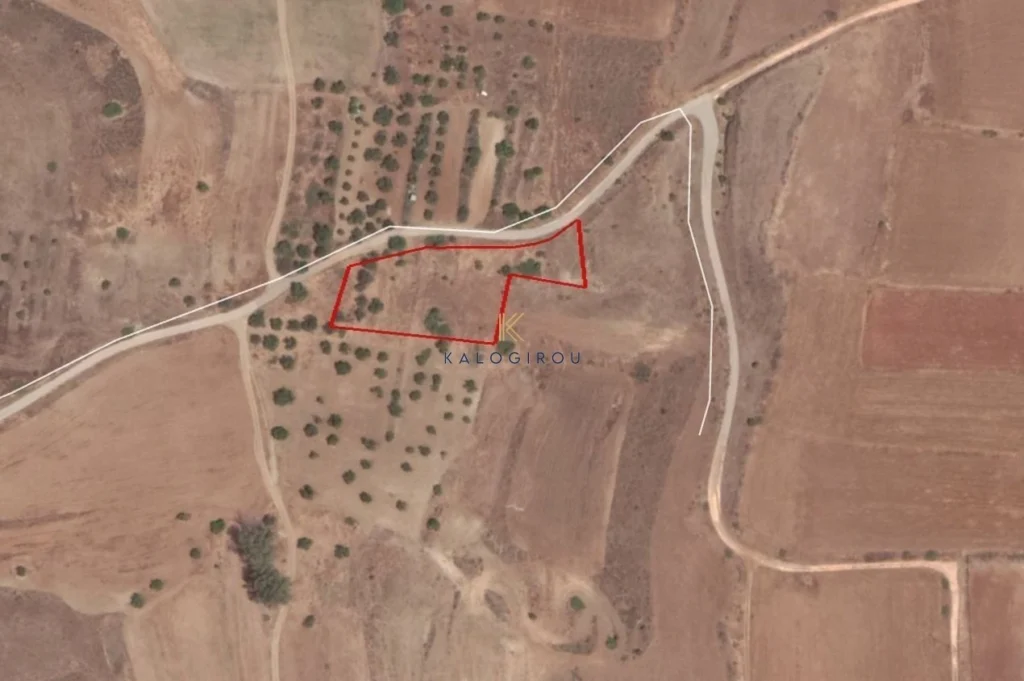 3,345m² Plot for Sale in Orounta, Nicosia District