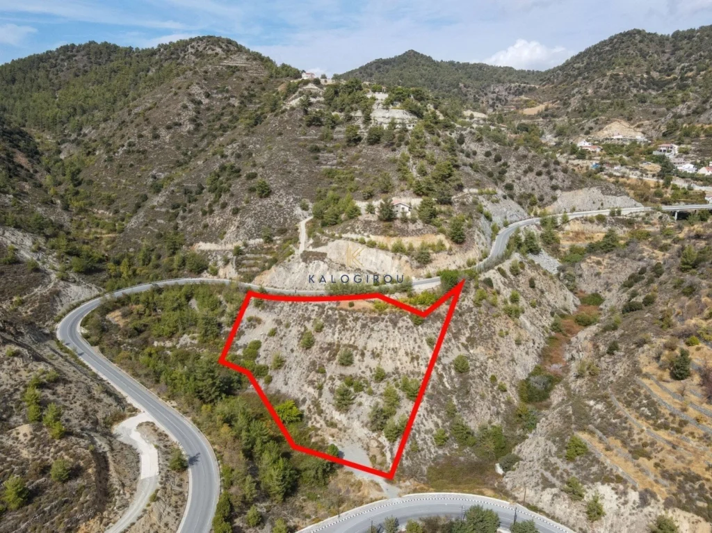 5,100m² Plot for Sale in Pelendri, Limassol District