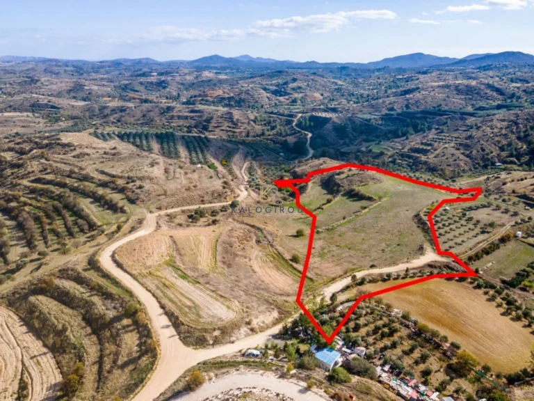 28,763m² Plot for Sale in Pera, Nicosia District