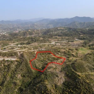 5,686m² Plot for Sale in Pigenia, Nicosia District