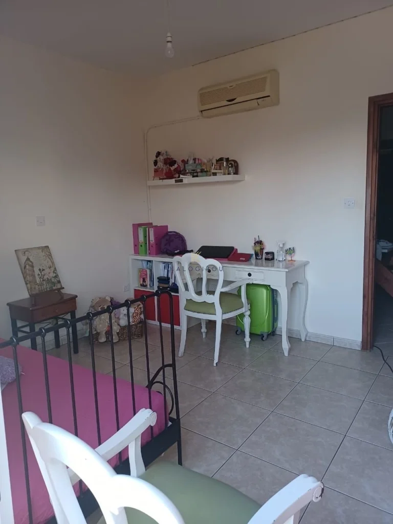 4 Bedroom House for Sale in Aradippou, Larnaca District