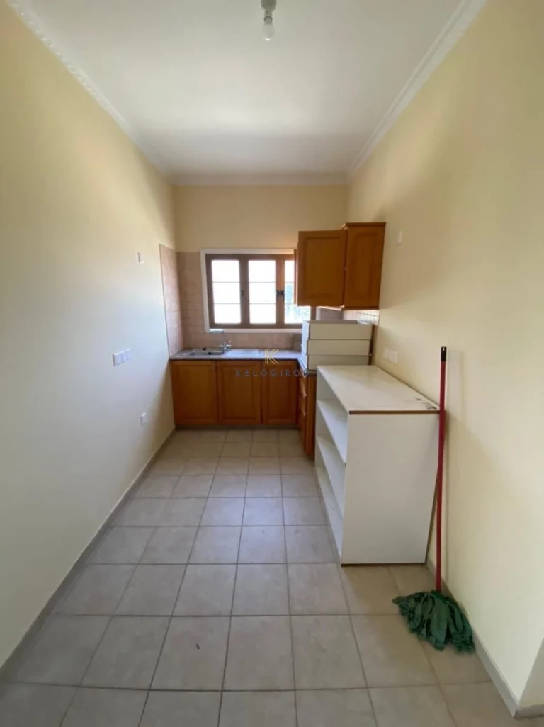 6+ Bedroom House for Sale in Aradippou, Larnaca District