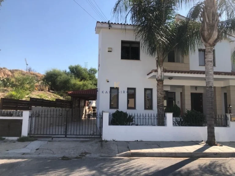 5 Bedroom House for Sale in Larnaca District