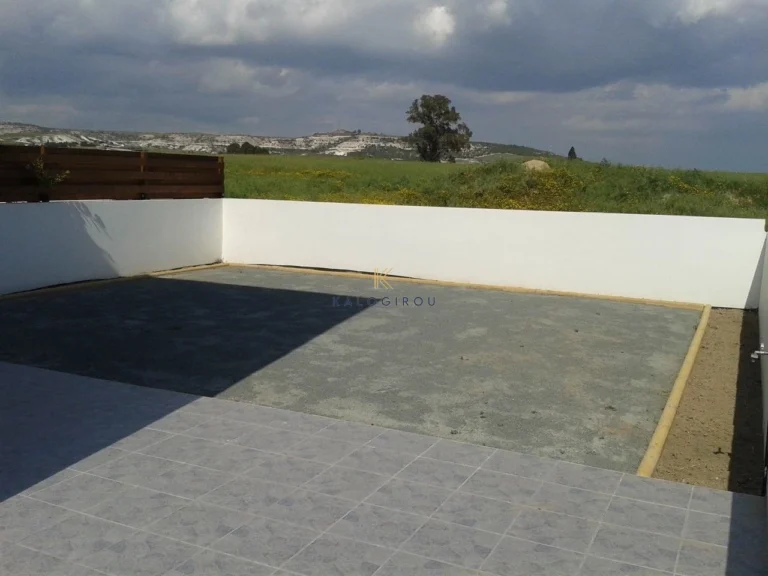 2 Bedroom House for Sale in Oroklini, Larnaca District