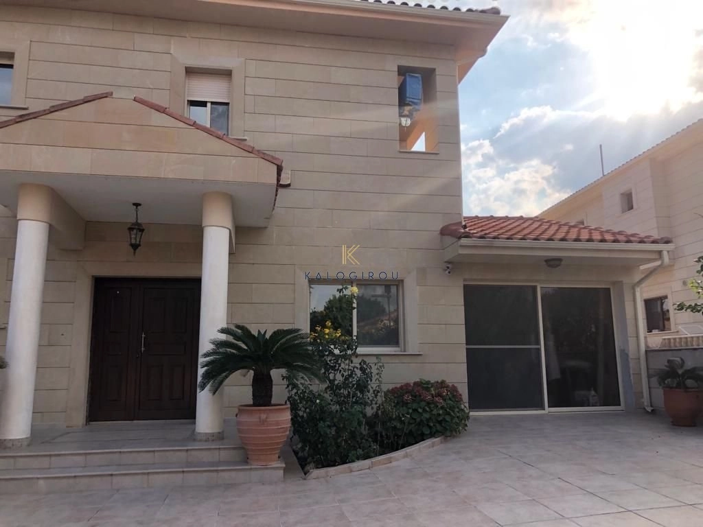 4 Bedroom House for Sale in Pervolia Larnacas