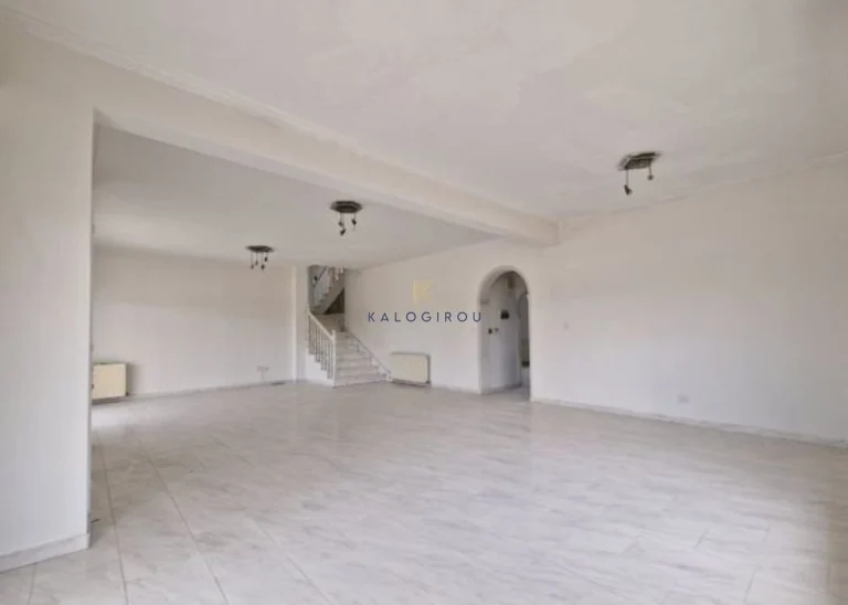 3 Bedroom House for Sale in Aradippou, Larnaca District
