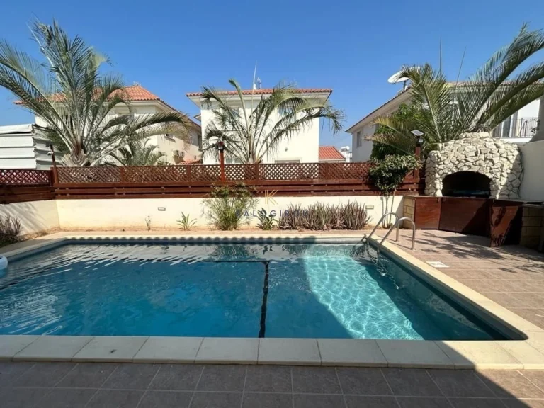 3 Bedroom House for Sale in Dhekelia, Larnaca District