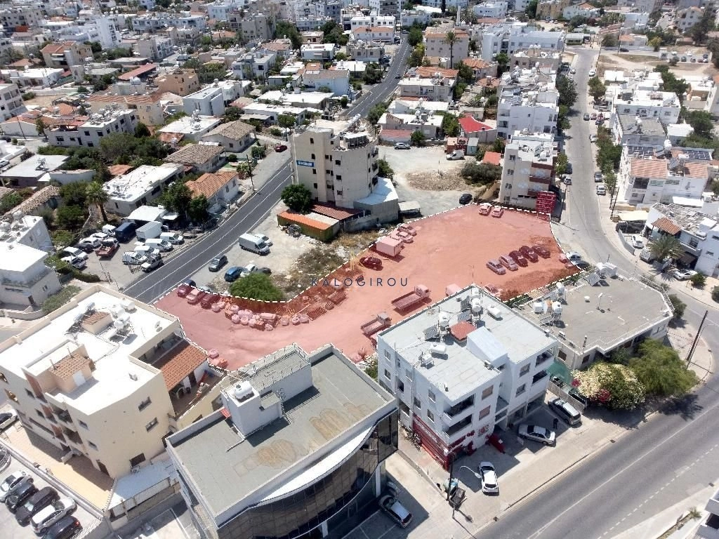 2,074m² Plot for Sale in Strovolos, Nicosia District