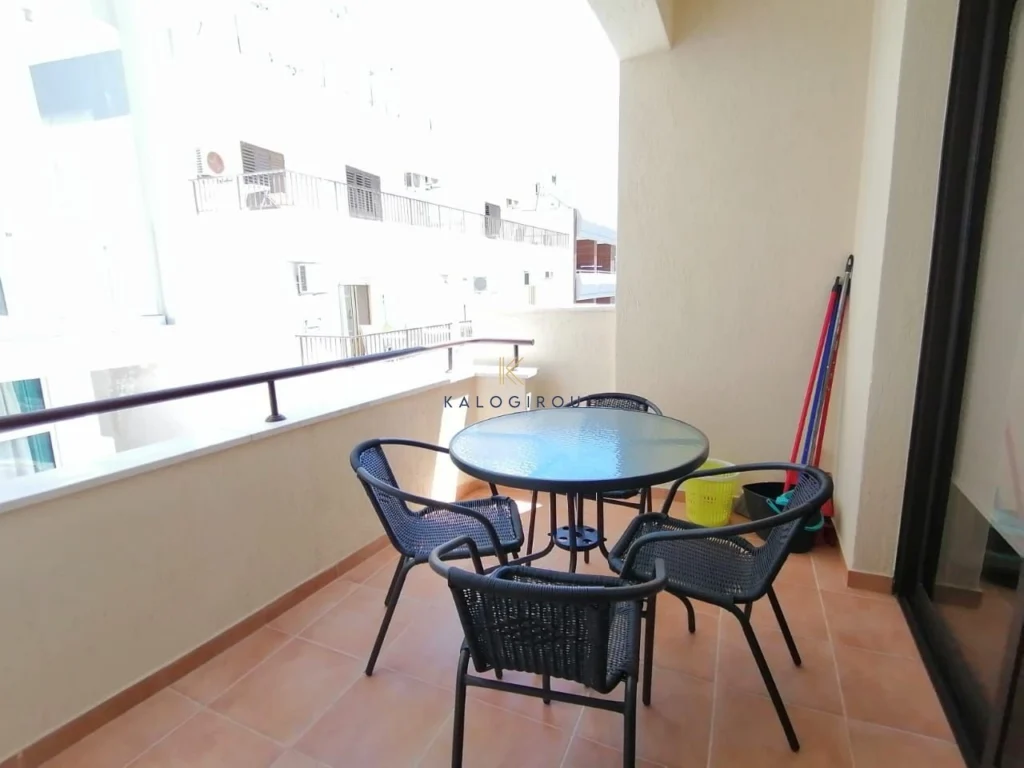 2 Bedroom Apartment for Rent in Larnaca – Finikoudes