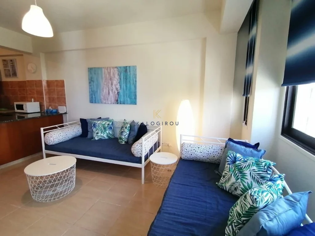 1 Bedroom Apartment for Rent in Larnaca – Finikoudes