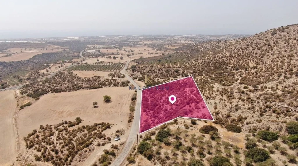 11,538m² Plot for Sale in Maroni, Larnaca District