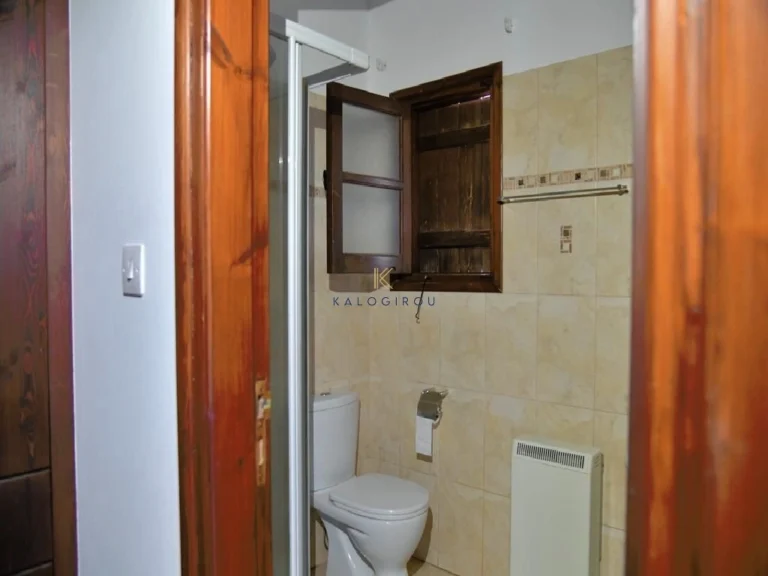 5 Bedroom House for Sale in Oroklini, Larnaca District