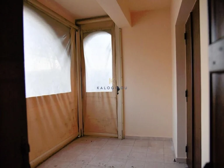 5 Bedroom House for Sale in Oroklini, Larnaca District
