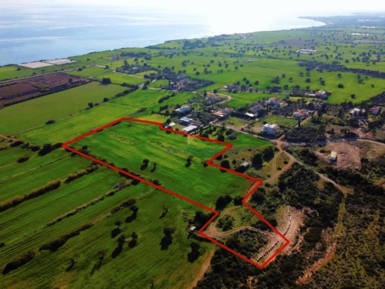 17,057m² Plot for Sale in Agios Theodoros, Larnaca District