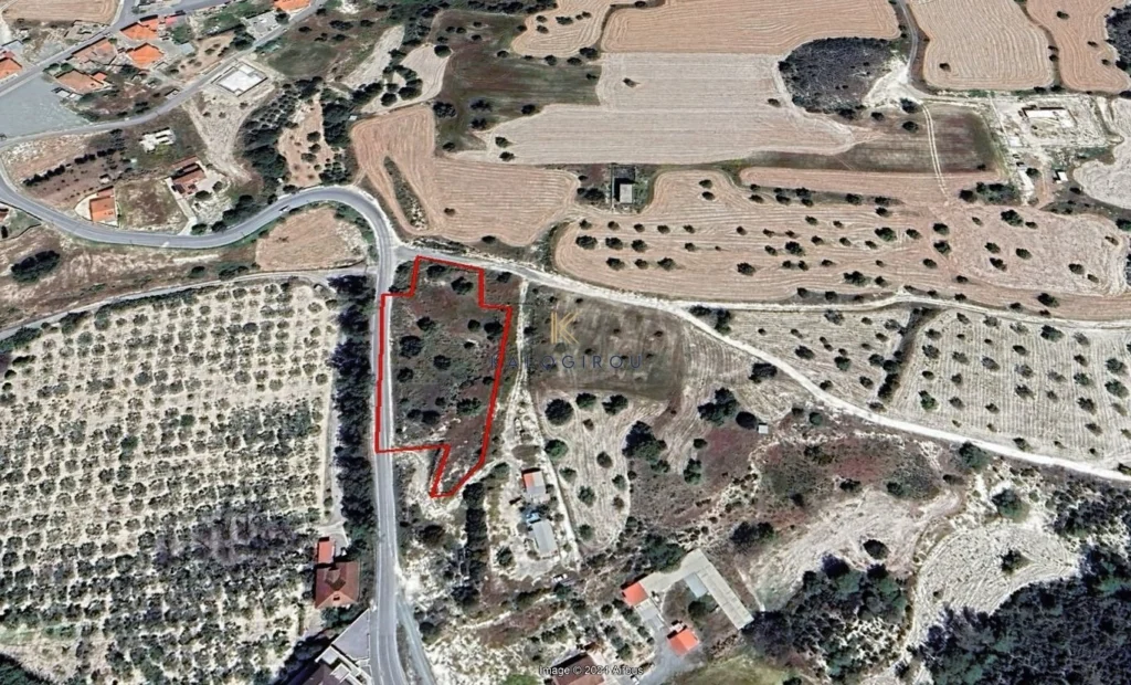 4,250m² Plot for Sale in Alethriko, Larnaca District