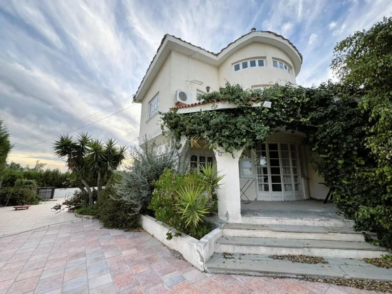 4 Bedroom House for Sale in Vergina, Larnaca District