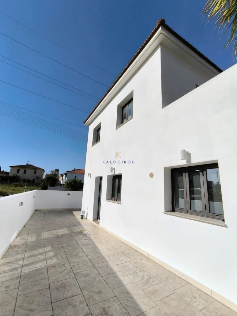 3 Bedroom House for Sale in Oroklini, Larnaca District