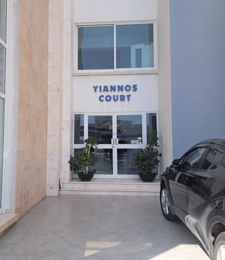 65m² Office for Rent in Larnaca District