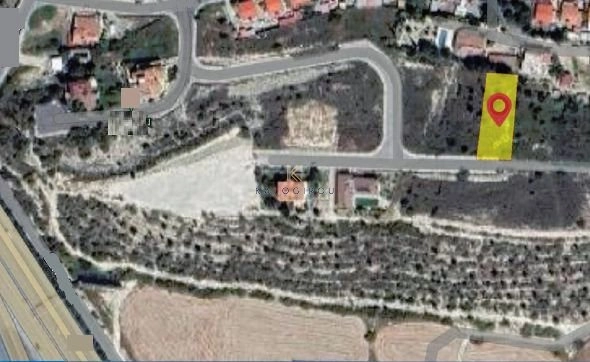 927m² Plot for Sale in Pera, Nicosia District